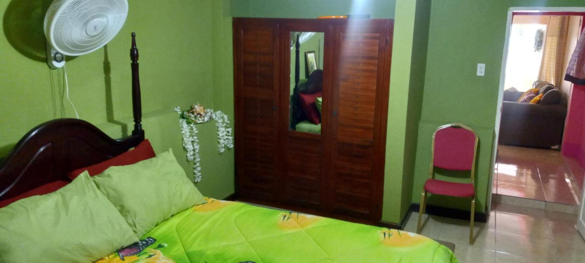 Cindy'S Garden Stay Ocho Rios Zewnętrze zdjęcie
