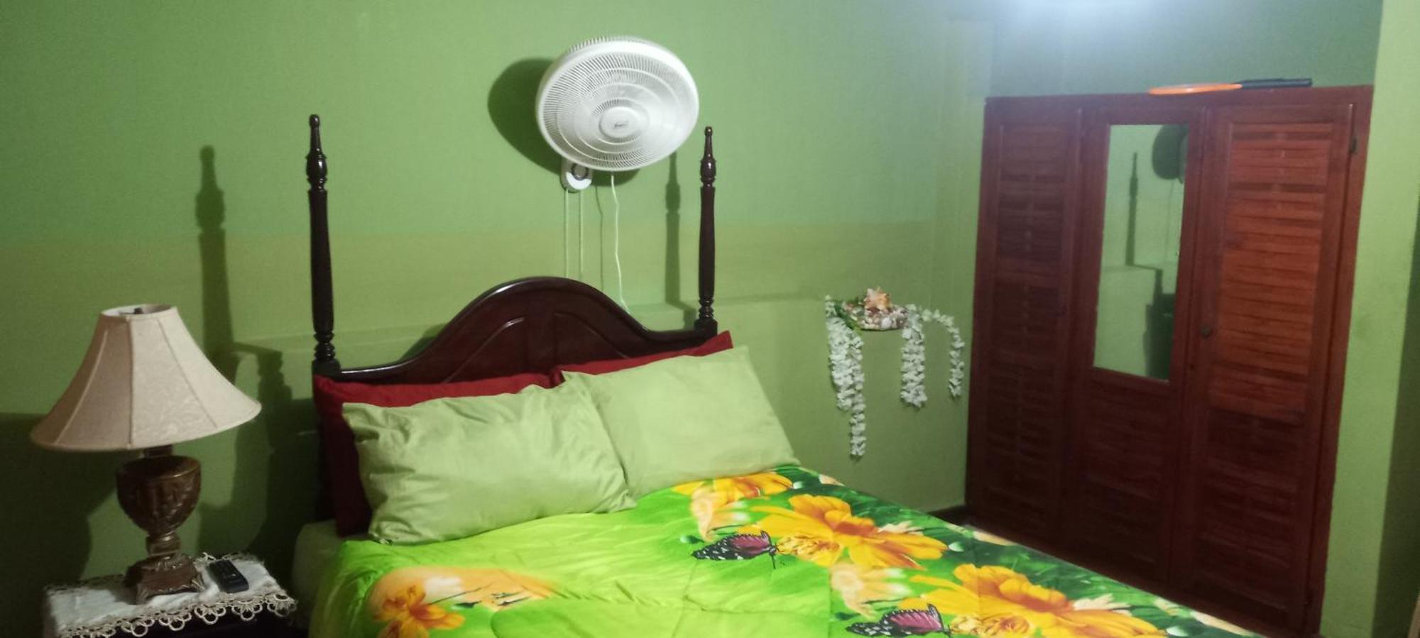 Cindy'S Garden Stay Ocho Rios Zewnętrze zdjęcie